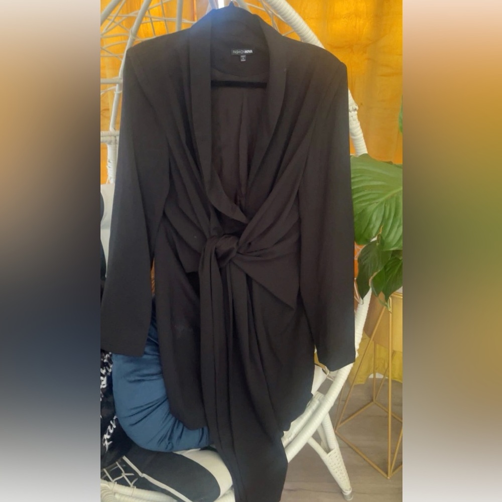 Fashion Nova Black Tie-Front Dress